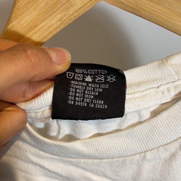 Undefeated Logo Tee - Picture 6 of 6